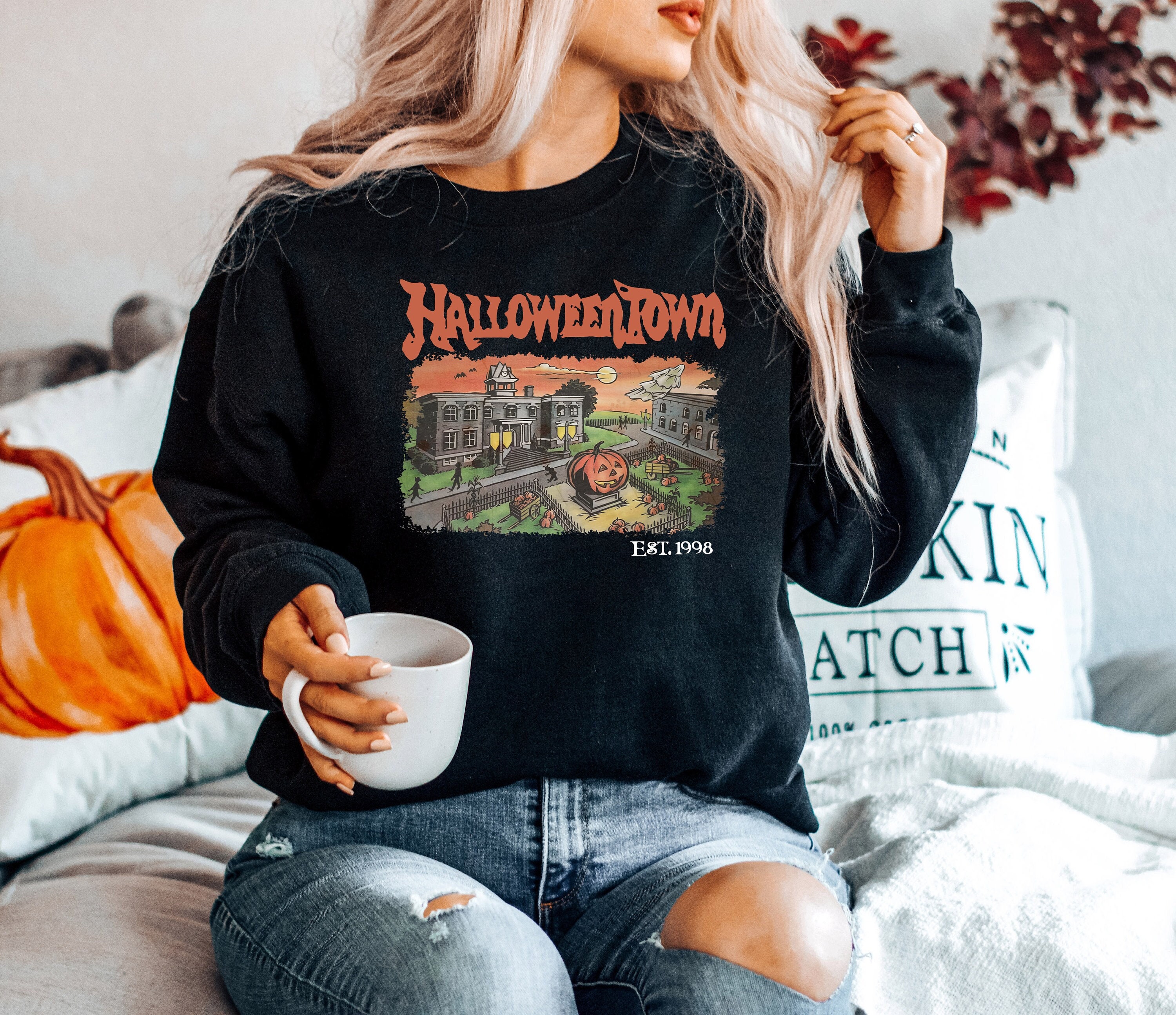 Vintage Halloween Town Est 1998 Sweatshirt, Halloween Party, Gift Halloween, Halloweentown Sweatshirt, Pumpkin Halloweentown Shirt