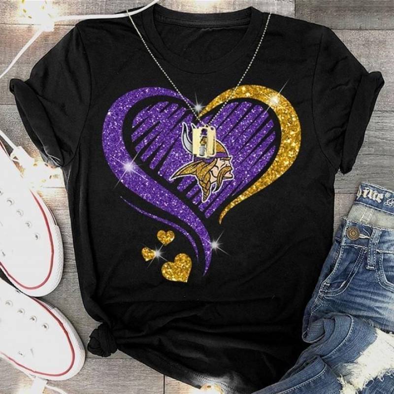 Minnesota Vikings Glitter Heart Shape T Shirt