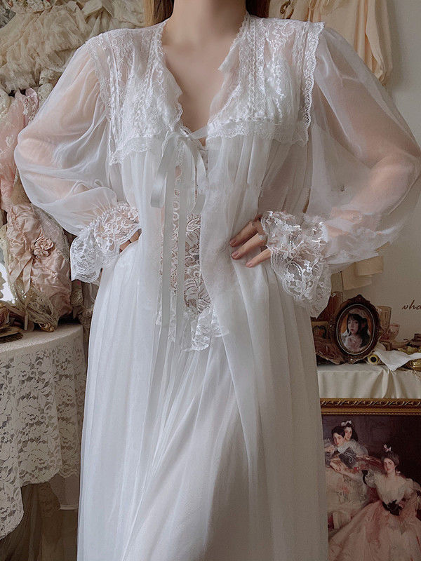 Vintage Women’s Royal Style Thin Gauze Robe/Nightdress Ladies Princess Lace Nightgowns Goddess Tulle Pajamas Sleepwear Nightie alx