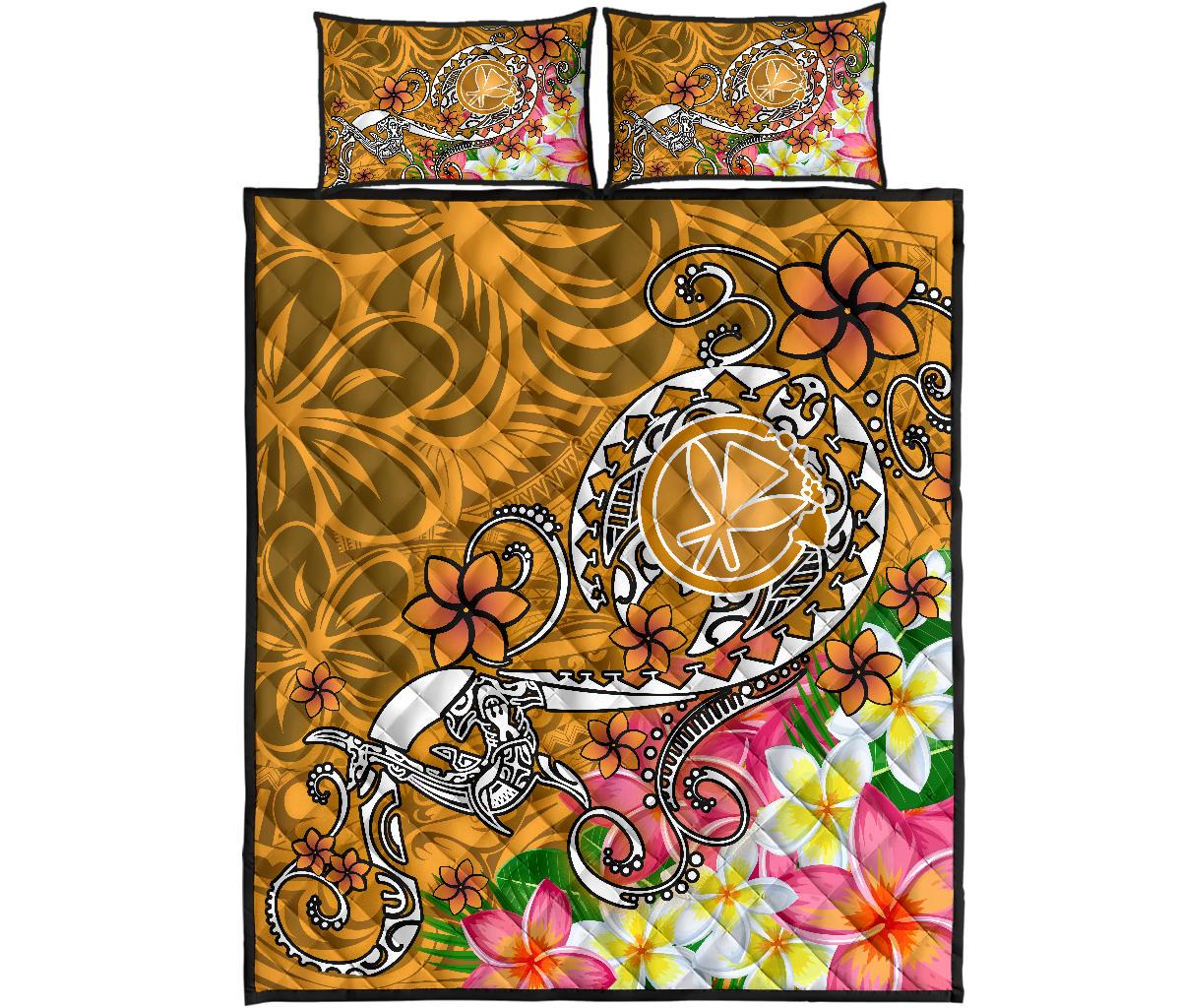 Hawaii Quilt Bed Set Turtle Plumeria Polynesian Tattoo Gold Color