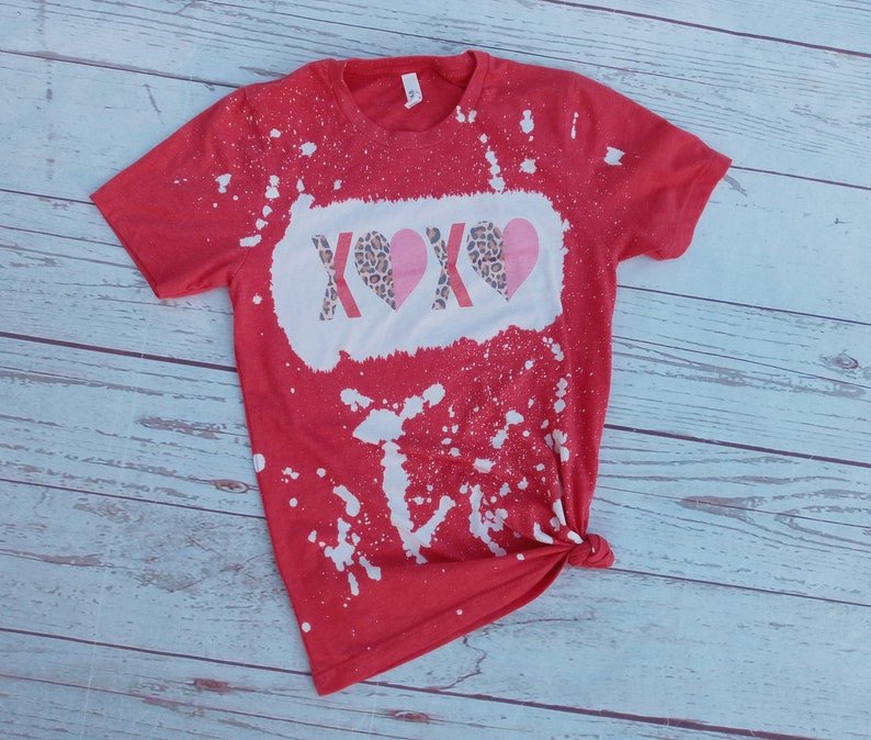 Xoxo Leopard Bleached Tshirt For Him, Her, Boyfriend, Girlfriend, Wife, Husband Valentines Day Gift