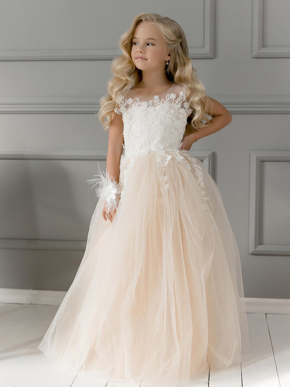 White Bridesmaid Dress Girls Flower Girl Dresses Ball Gown Kids Wedding Party Pageant First Communion Gown Big Bow Long Sleeves alx