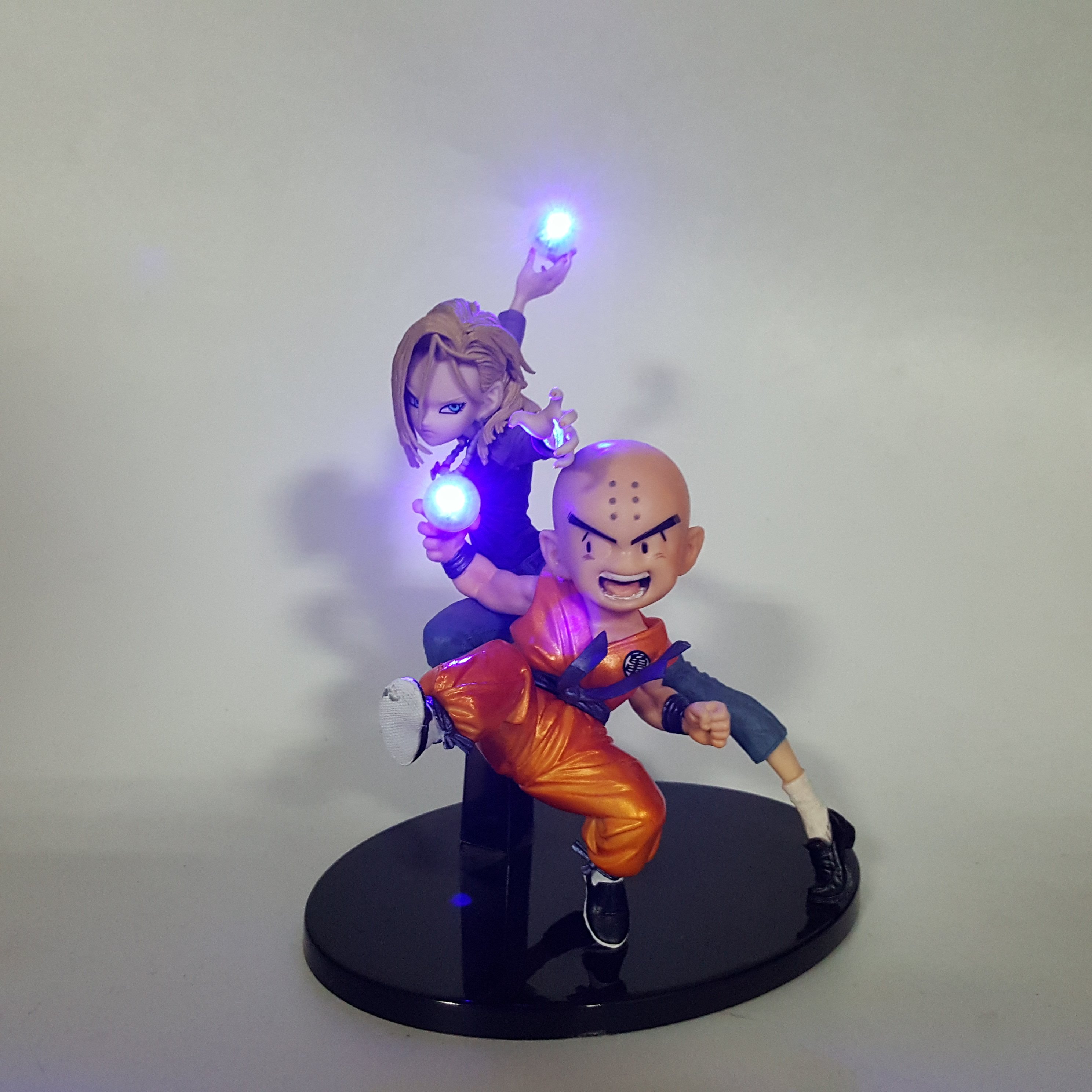 Android 18 & Krillin Powerful Couple Destructo Disc Diy 3D Led Light Lamp