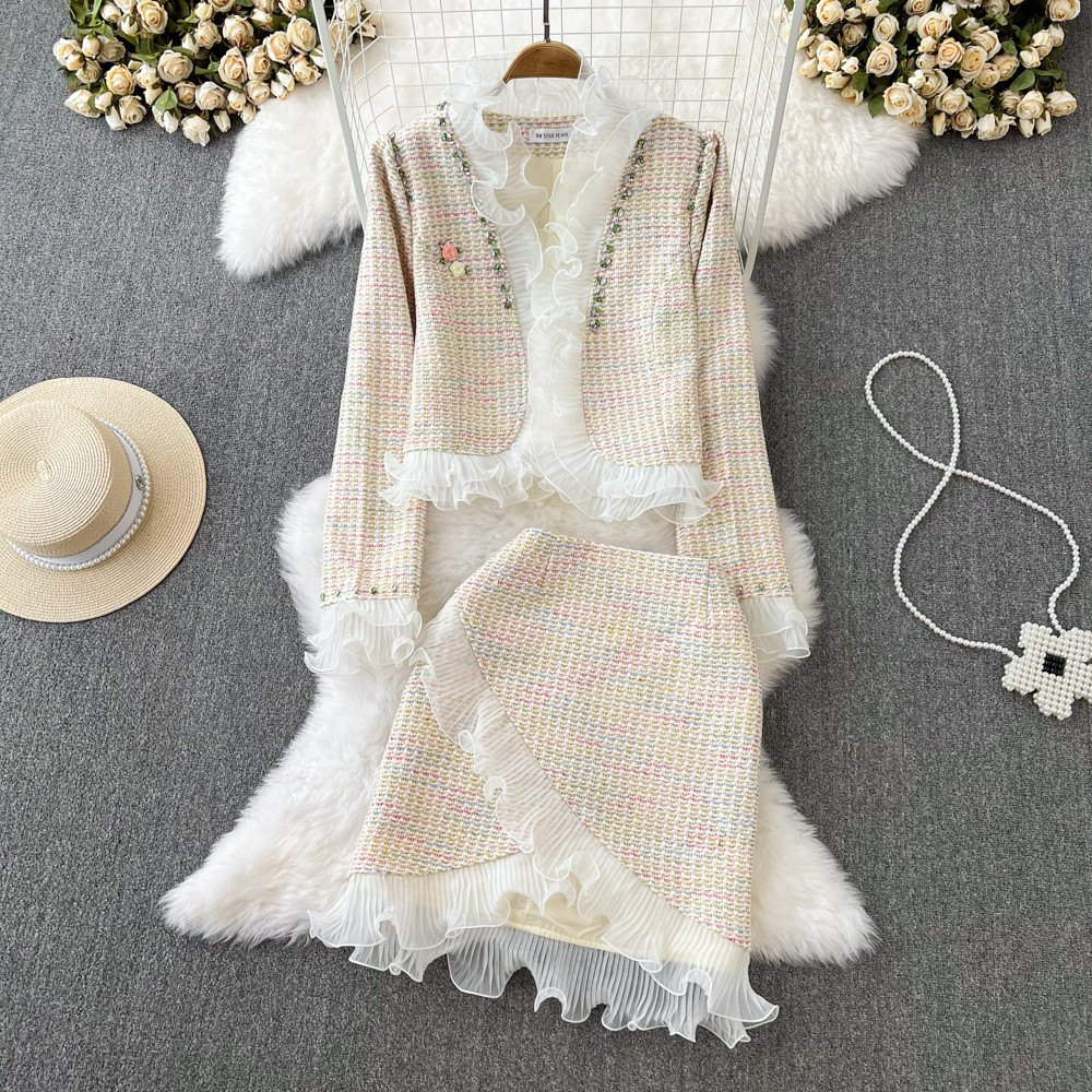 Small Fragrance Flounced Edge Tweed Wool 2 Piece Set Women Petal Sleeve Diamonds Beading Short Jacket Coat + Ruffles Skirt Suit alx