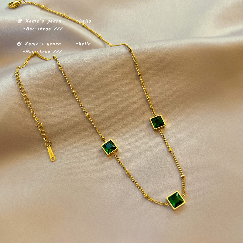 Advanced Green Zircon Necklace Stainless steel Non Fading Design Sense of Simplicity Temperament Clavicle Chain For Woman 2021 alx