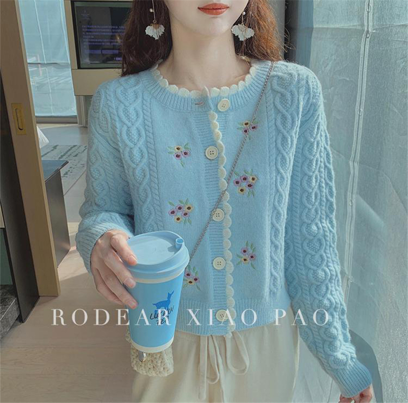 2022 Autumn Sweet Wavy Edge Twist Preppy Style Loose Cardigan Sweater Korean O-neck Flower Embroidery Blue White Knitted Sweate alx