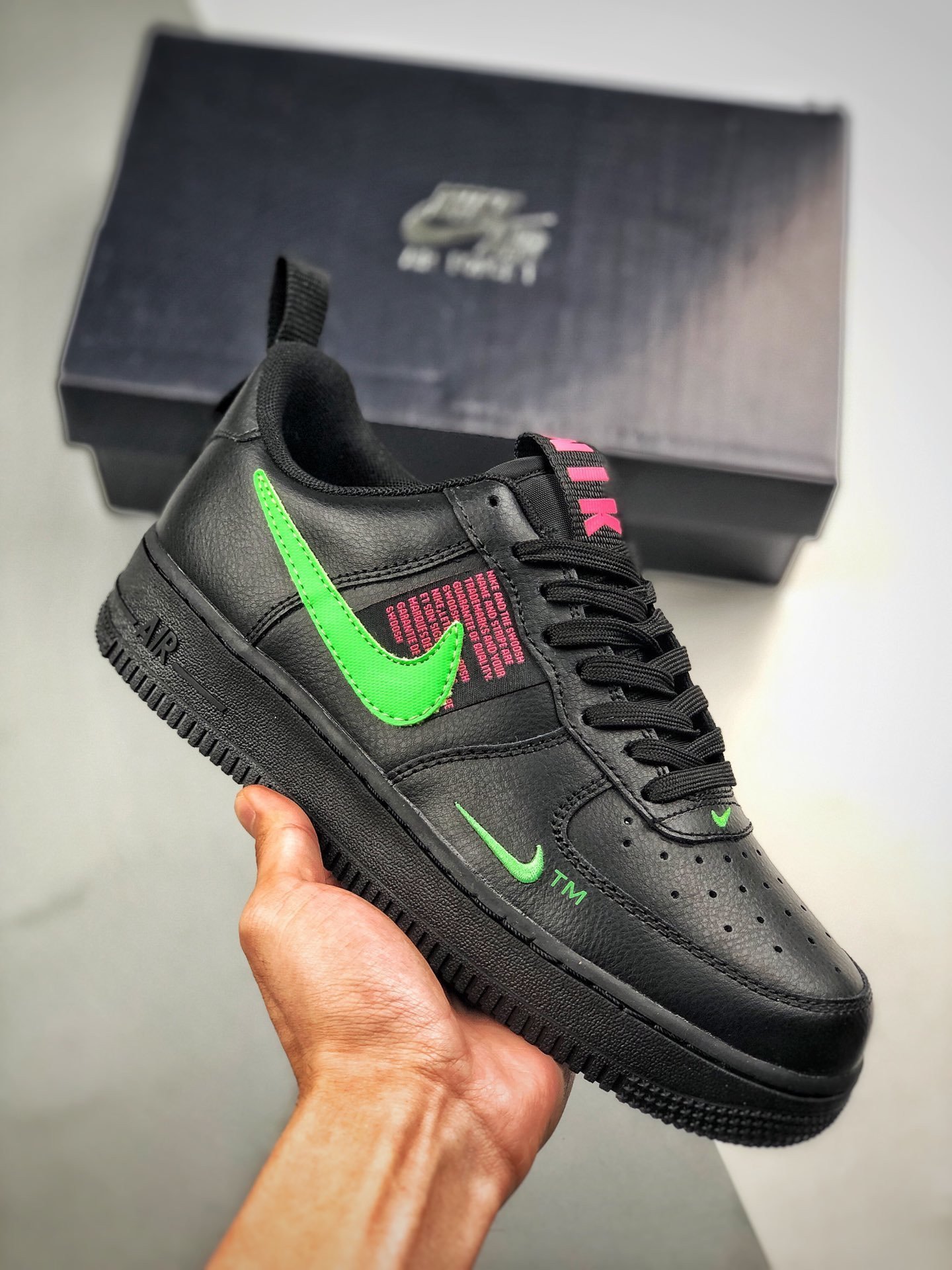 Nike Air Force 1 LV8 UL BlackHyper Pink-Scream Green 5340129