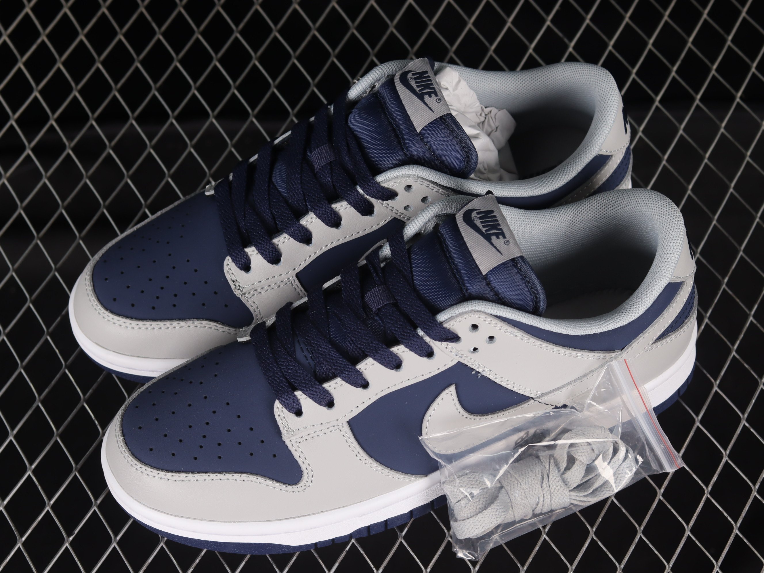 Nike Dunk Low SB Men Shoes Sneakers – Navy Blue Gray SNK524324357