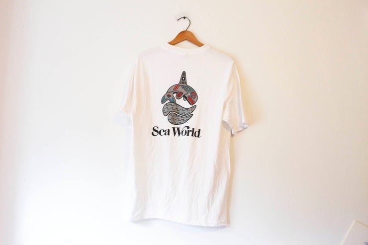 Vintage Sea World Shamu Whale Theme Park Shirt