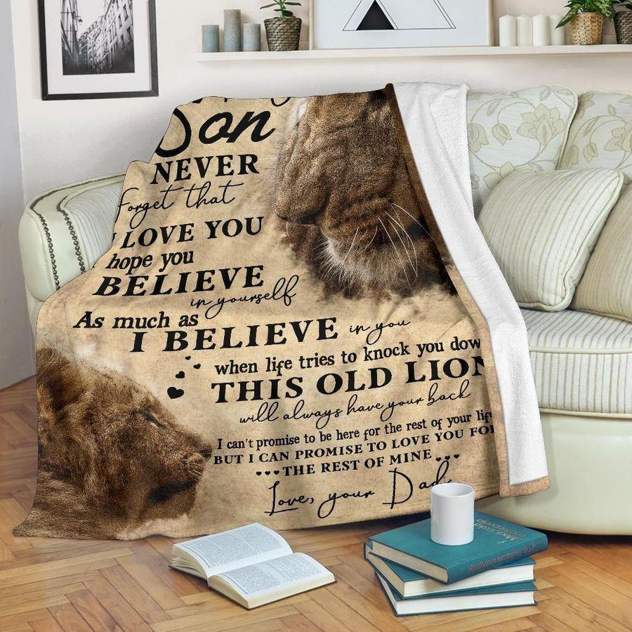 The Old Lion Dad To My Daughter – Best Idea Gift For Daughter From Dad, Gift For Home Decor, Gift For Family  – Fleece Blanket