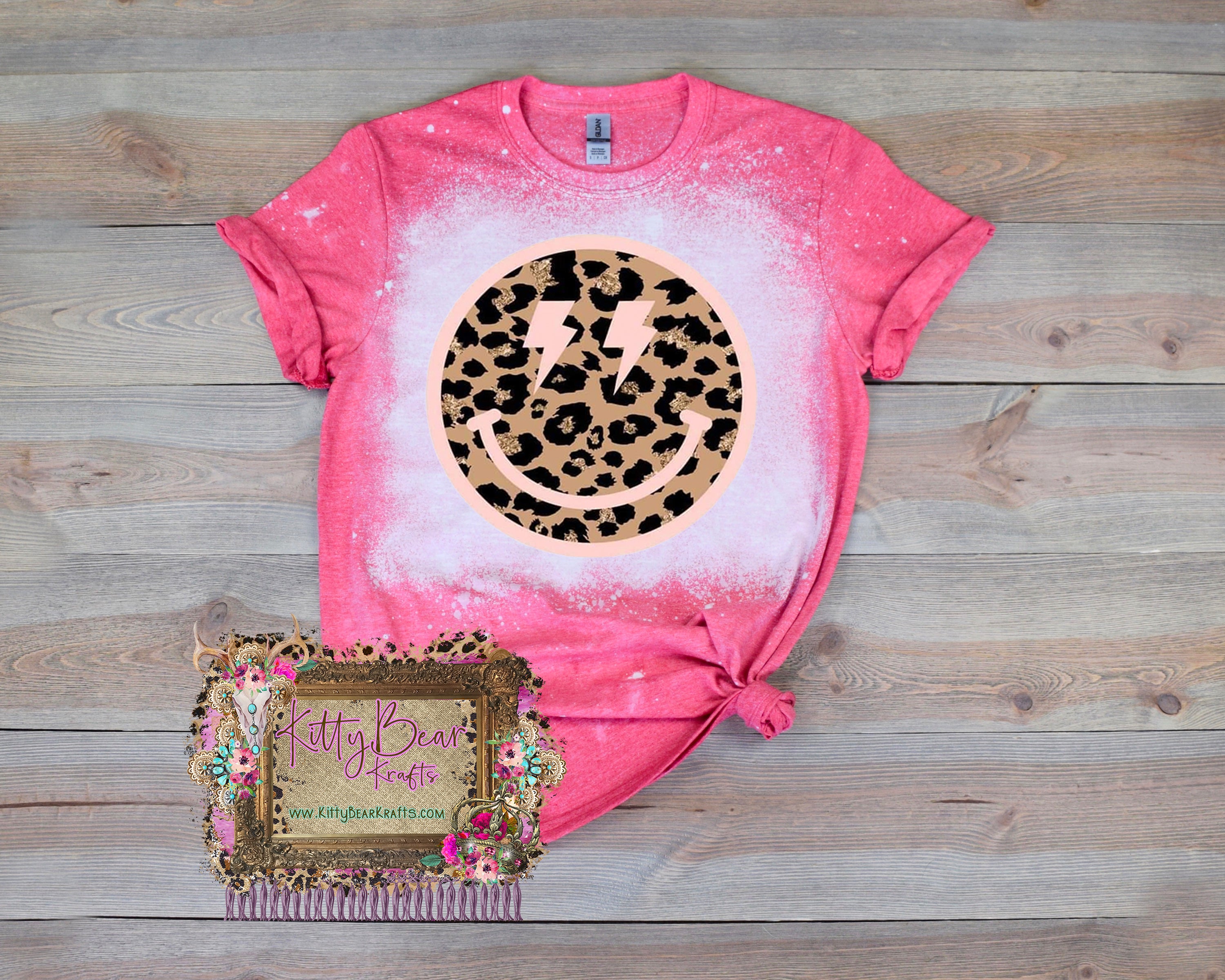 Smile Face Leopard Pink Bleached Tee T-Shirt