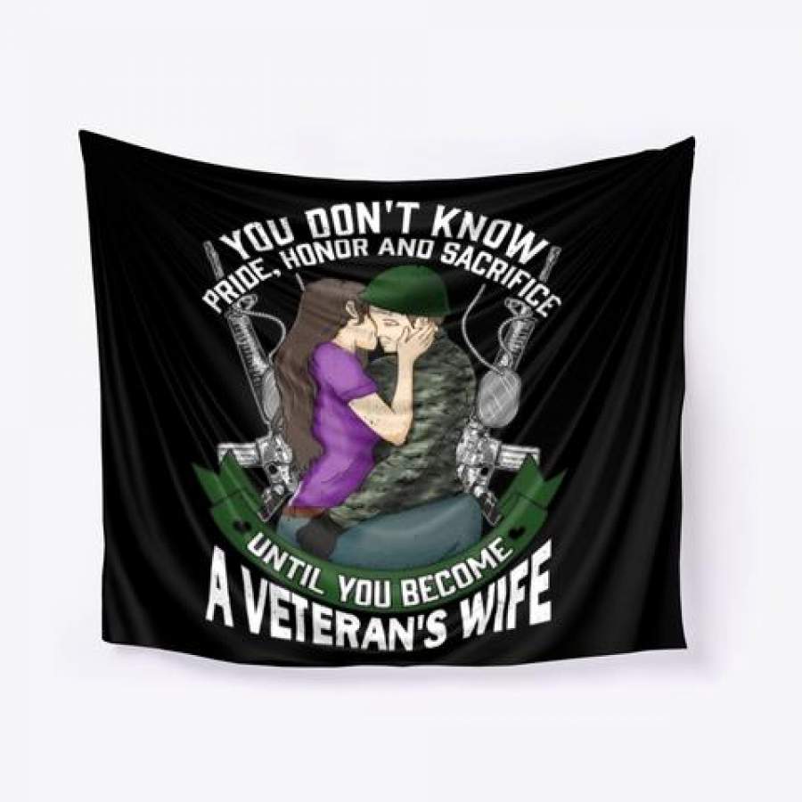 You Don’t Know A Veteran’s Wife Limited Classic T-Shirt Tapestry