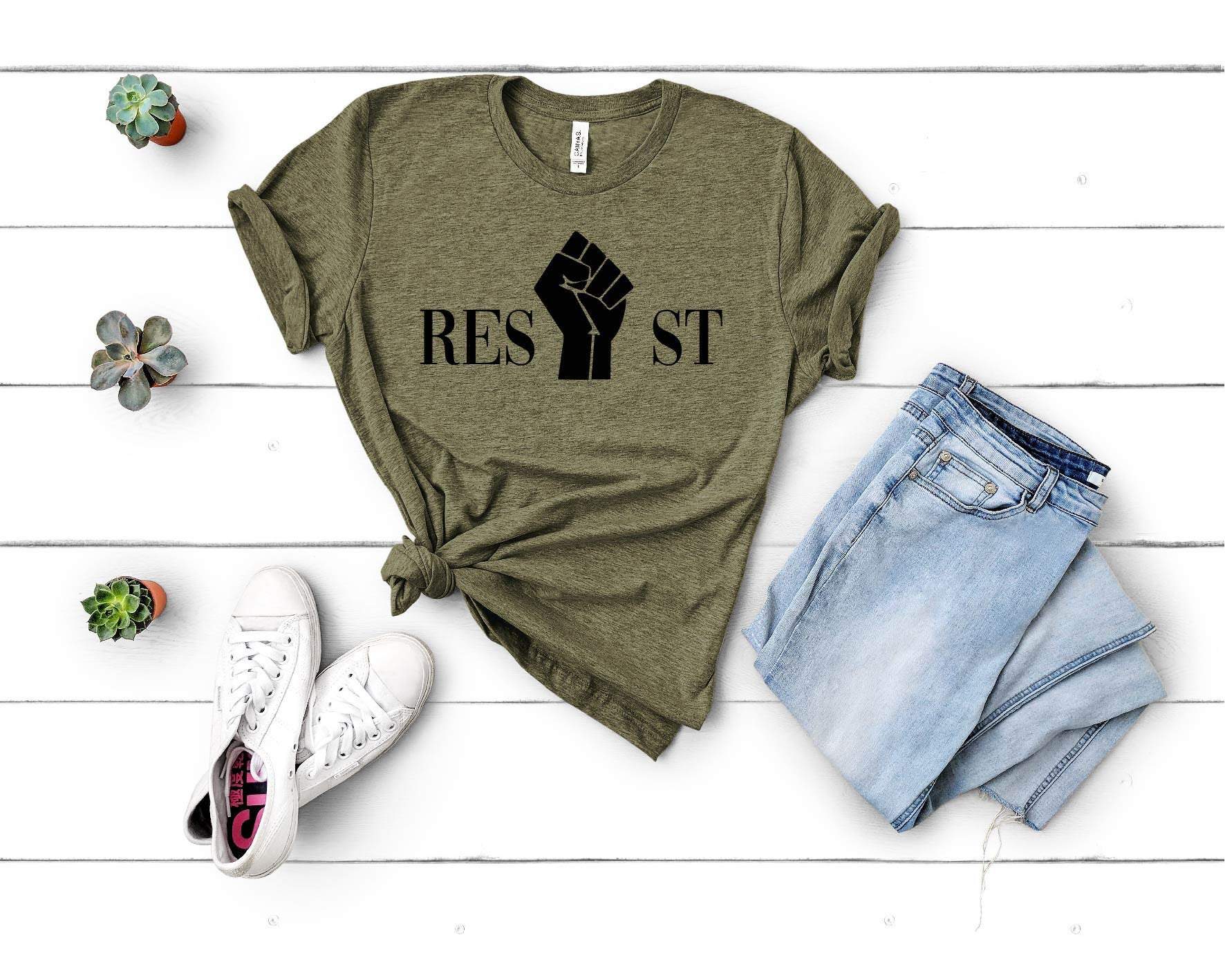 Black Lives Matter T-Shirt, Resist Tshirt,Political Gift,Protest Tshirt,Justice T-Shirt,Gift,Power Fist Tshirt,Justice-Freedom Tshirt,Resist Tshirt