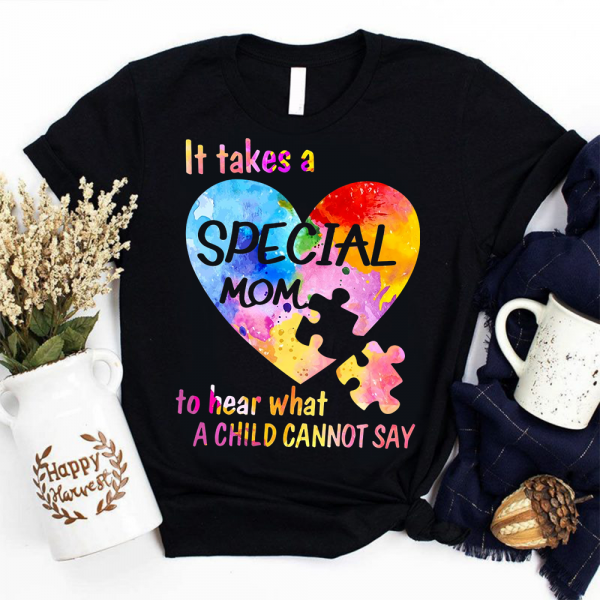 Special Autism Mom T-Shirt For Women Autism Awareness Shirts Gifts For Mom Ht