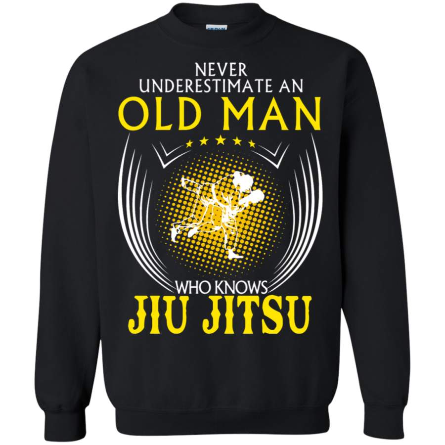 AGR Never Underestimate An Old Man Who Knows Jiu Jitsu Sweatshirt