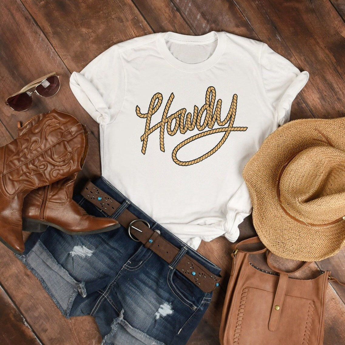 Women’s Howdy Rodeo Graphic Tee | Texas tShirt | Rodeo Graphic Tee | Southern Shirt | Western Style Shirt Cowgirl Cowboy Shirt bull riding