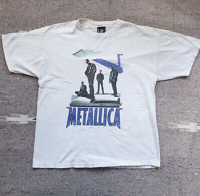 Vintage 1998 Metallica Shirt Band Tee Giant    90s 3867