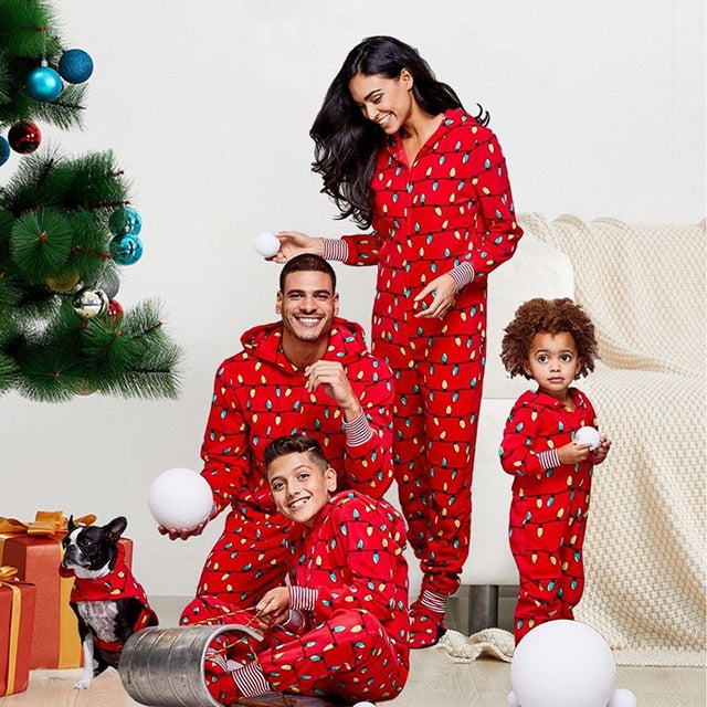 2021 Family Christmas Pajamas Deer Adult Kid Jumpsuit Pajamas Clothes New Year Cotton Family Set Hooded Zipper Sweatshirt