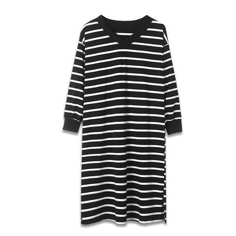 Women Long Sleeve Nightgowns Baggy Over Knees Striped Sleepshirts Lounge Comfort Spring V-neck Nightdress Korean Simple Outwear alx