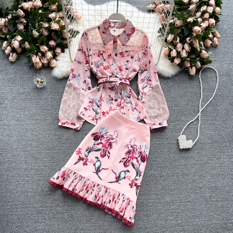 Autumn Runway Flower Pink Two Piece Set Women’s Elegant Lace Patchwork Shirt Top＋Ruffles Belt Floral Bird Print Mini Skirt Suit alx