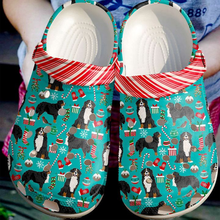 Bernese Mountain Christmas Pattern Crocband Clog Shoes For Men Women