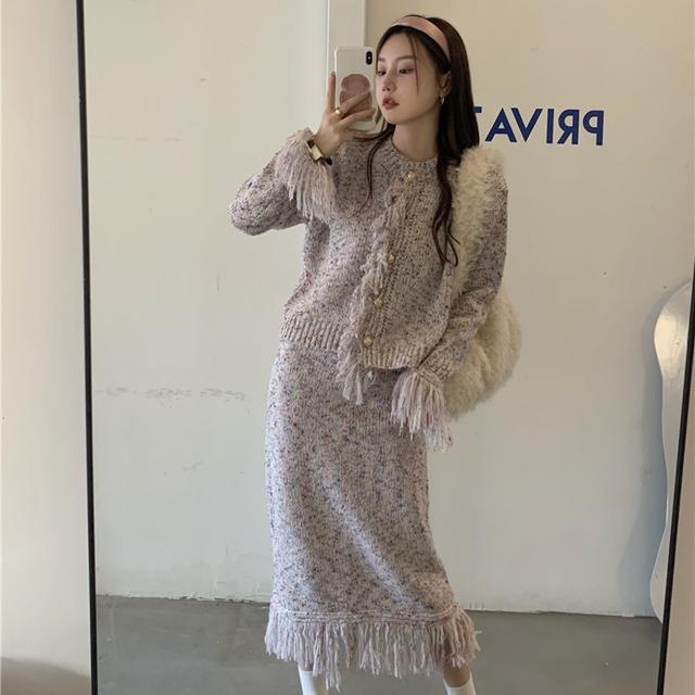 Women Elegant Two Piece Sets Female Knitted Sweater and High Waist Femme Medium Long Party Skirts Ladies Two Piece Suits G259 alx