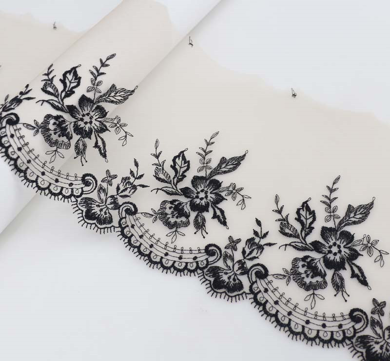 5 Yard/Lot 13CM New embroidered lace dress accessories DIY lace dress Trimming Lace Sale For 5 Yard alx