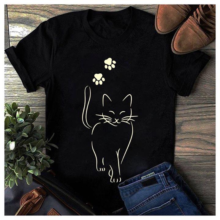 Cute Cat With Cat Paws For Lover Standard Men T-shirt