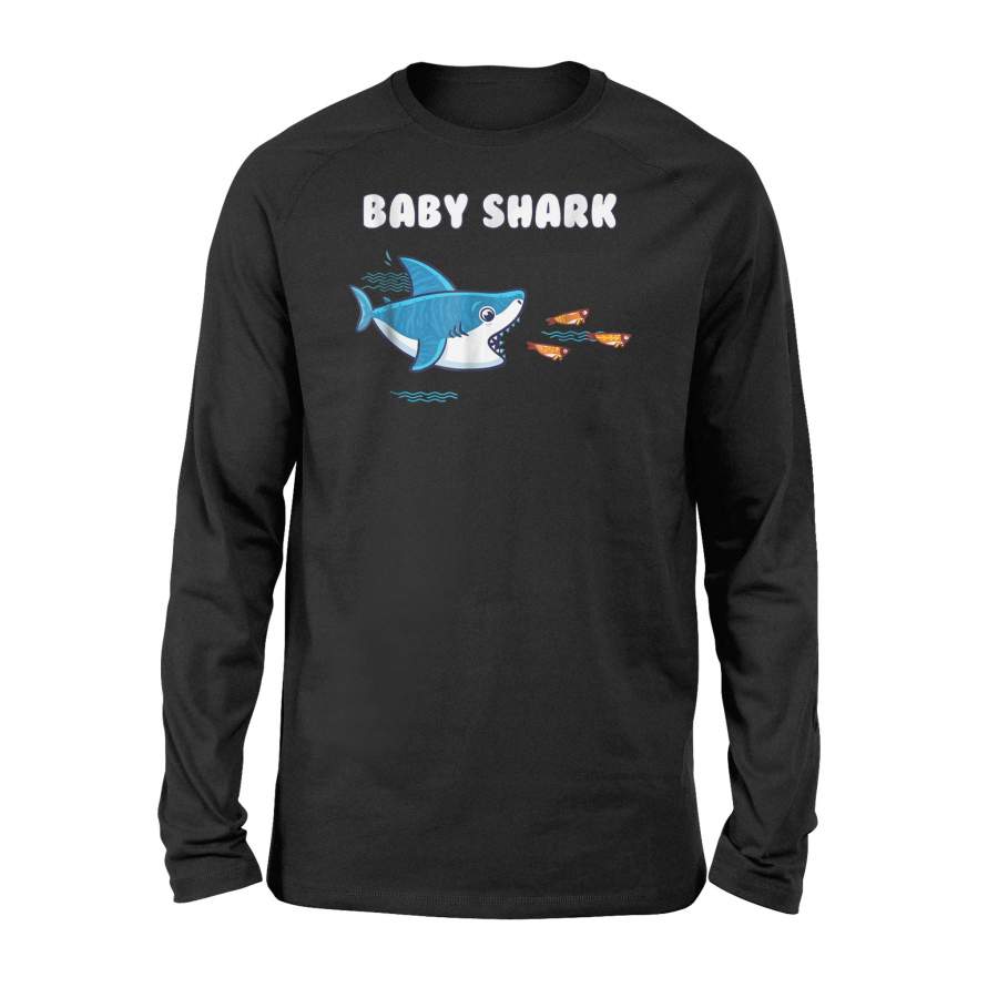 Baby Shark – Shark Family Tee By LD Buzz Long Sleeve T-Shirt