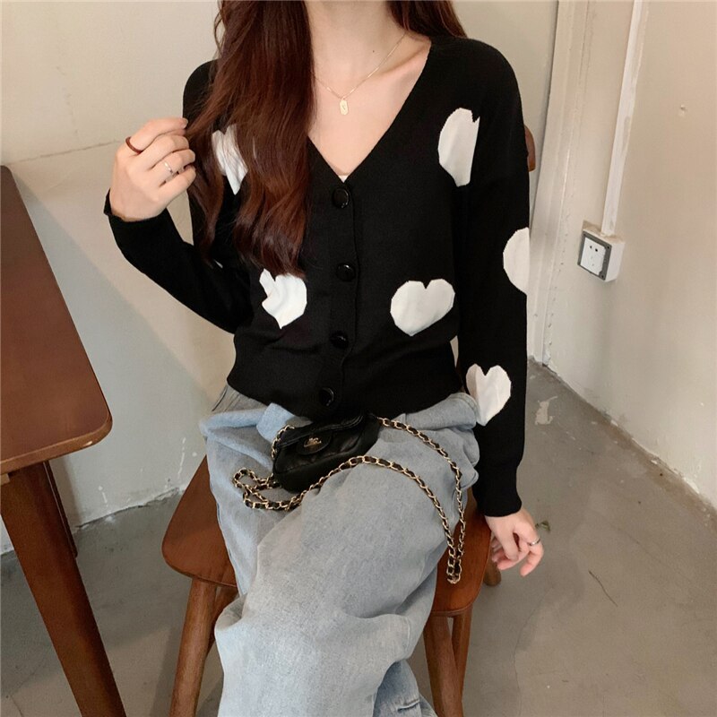 Sweet Style Heart-shaped V-neck Cropped Cardigan Loose Long Sleeve Pink Knitted Sweater for Women Korean Fashion Clothing Winter alx