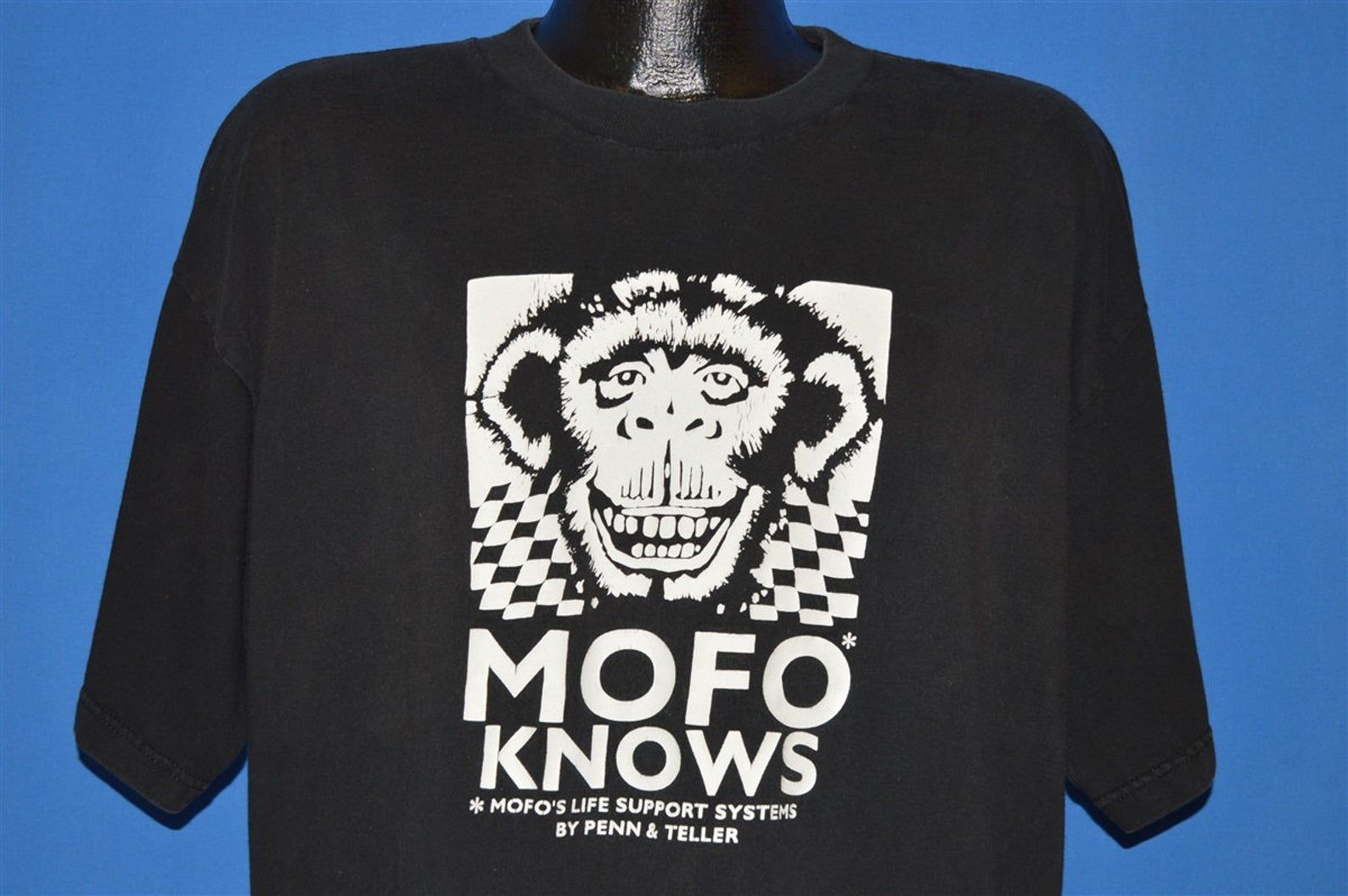 90S Mofo Knows Penn Teller Magic Trick T-Shirt Extra