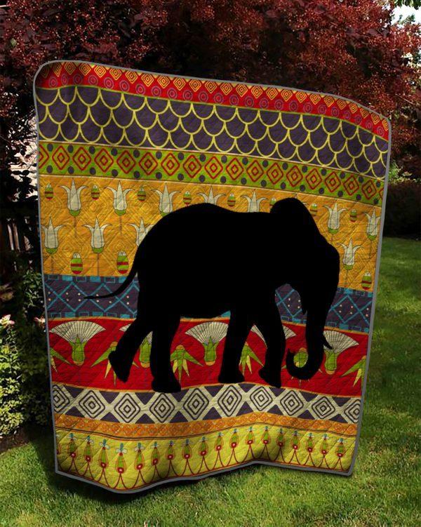 Silhouettes Of Elephant Quilt Blanket – Quilt