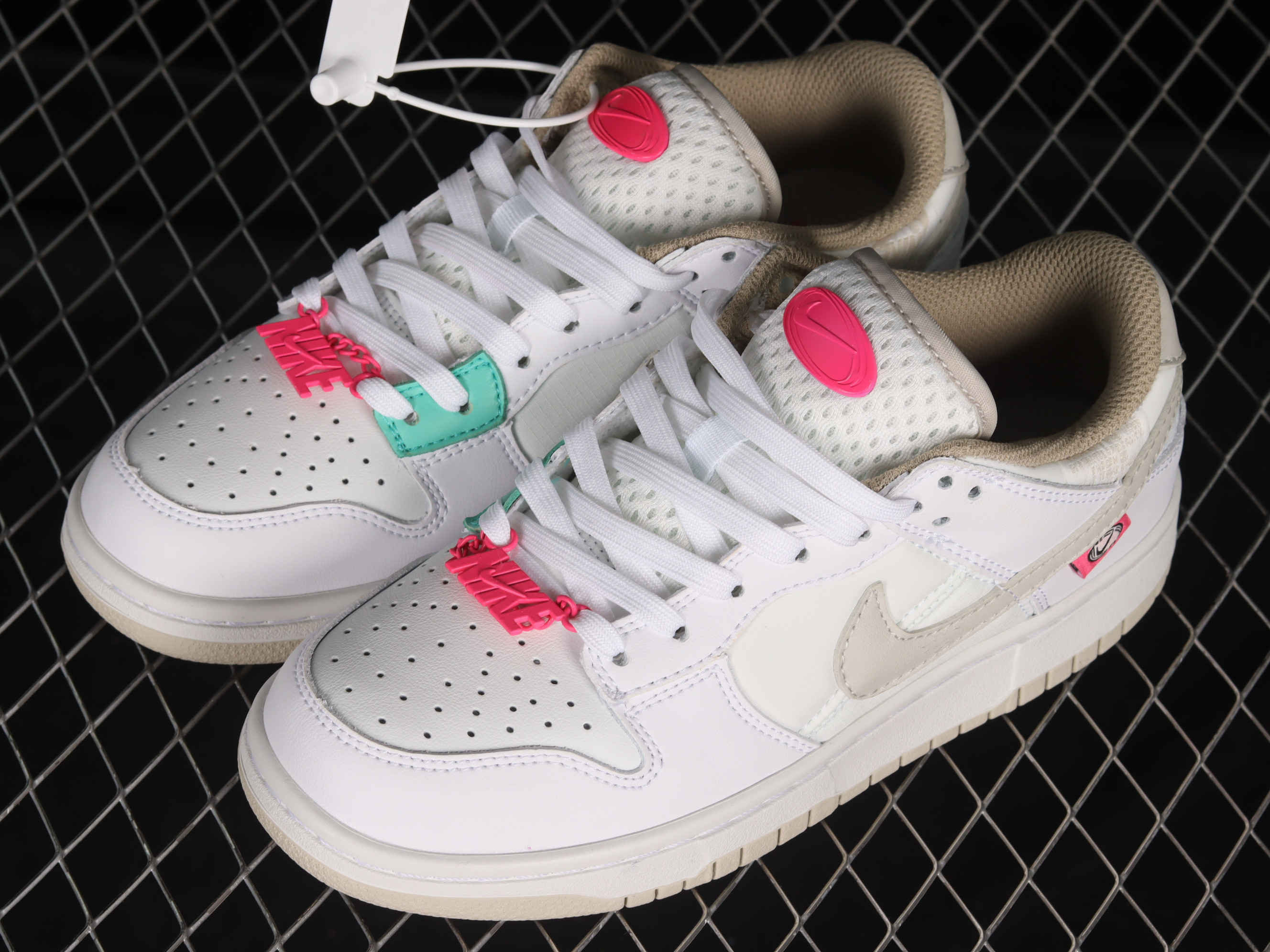 Nike Dunk Low Pink Bling Shoes Sneakers, Women SNK882197348