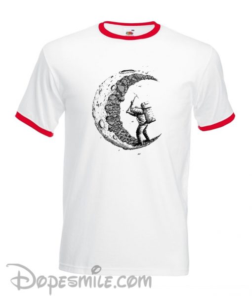 Digging the moon Printed Funny cool   T-Shirt