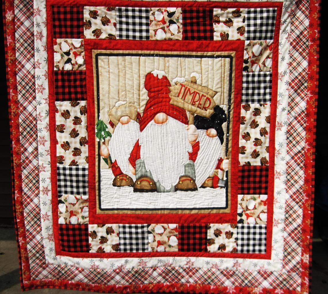 Gnome Christmas Dac261002 Quilt Blanket