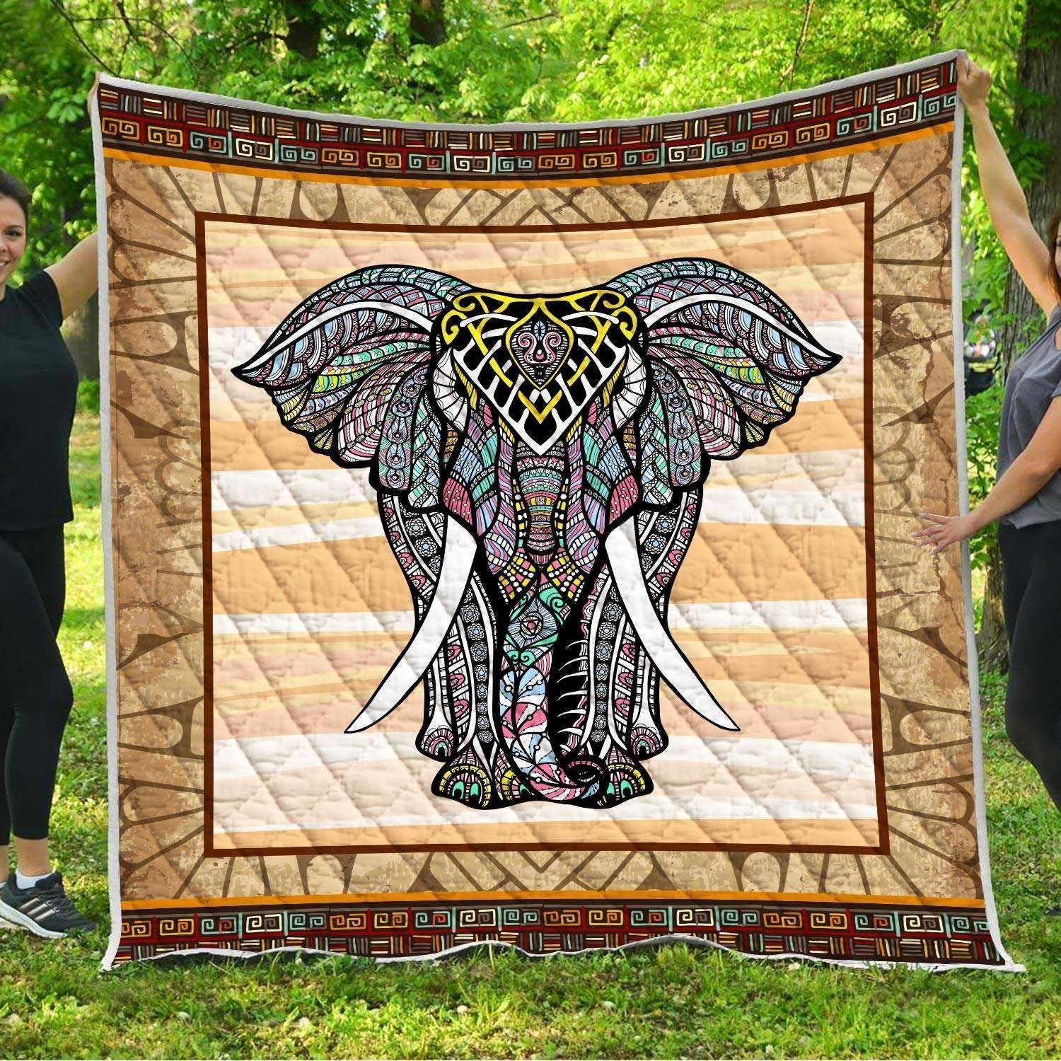 Best Elephant Lover Ever  King Elephant  Quilt Blanket