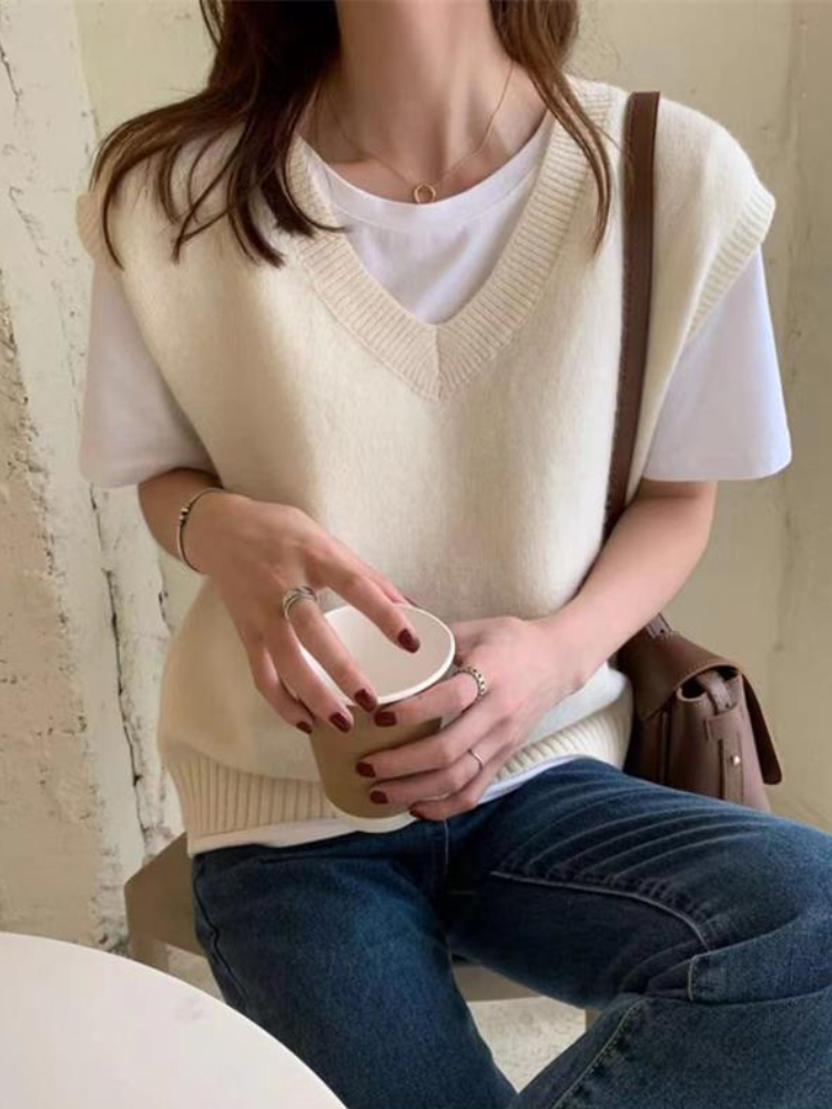 Sweater Vest Women Autumn Spring V-neck Sleeveless Casual Loose Knitted Solid Simple All-match Fashion Korean Style Females Tops alx