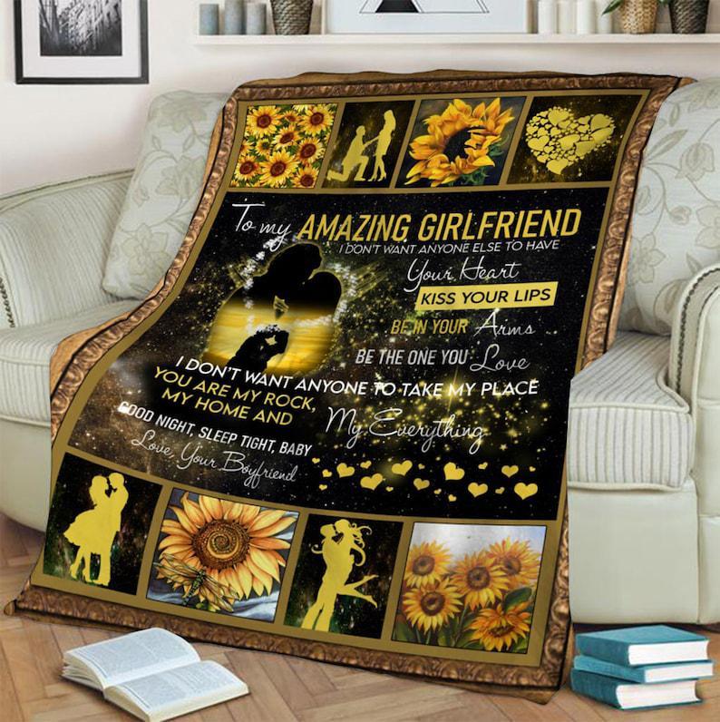 To My Girlfriend I Don’T Want Anyone To Have Your Heart Fleece Blanket Gift For Family,Birthday,Girlfriend,Wife,Couple,Gift Home Decor Bedding Couch Sofa Soft And Comfy Cozy