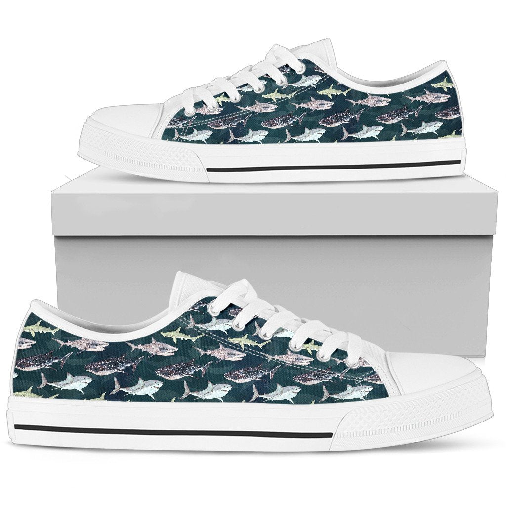 Shark Pattern Print Women Low Top Shoes