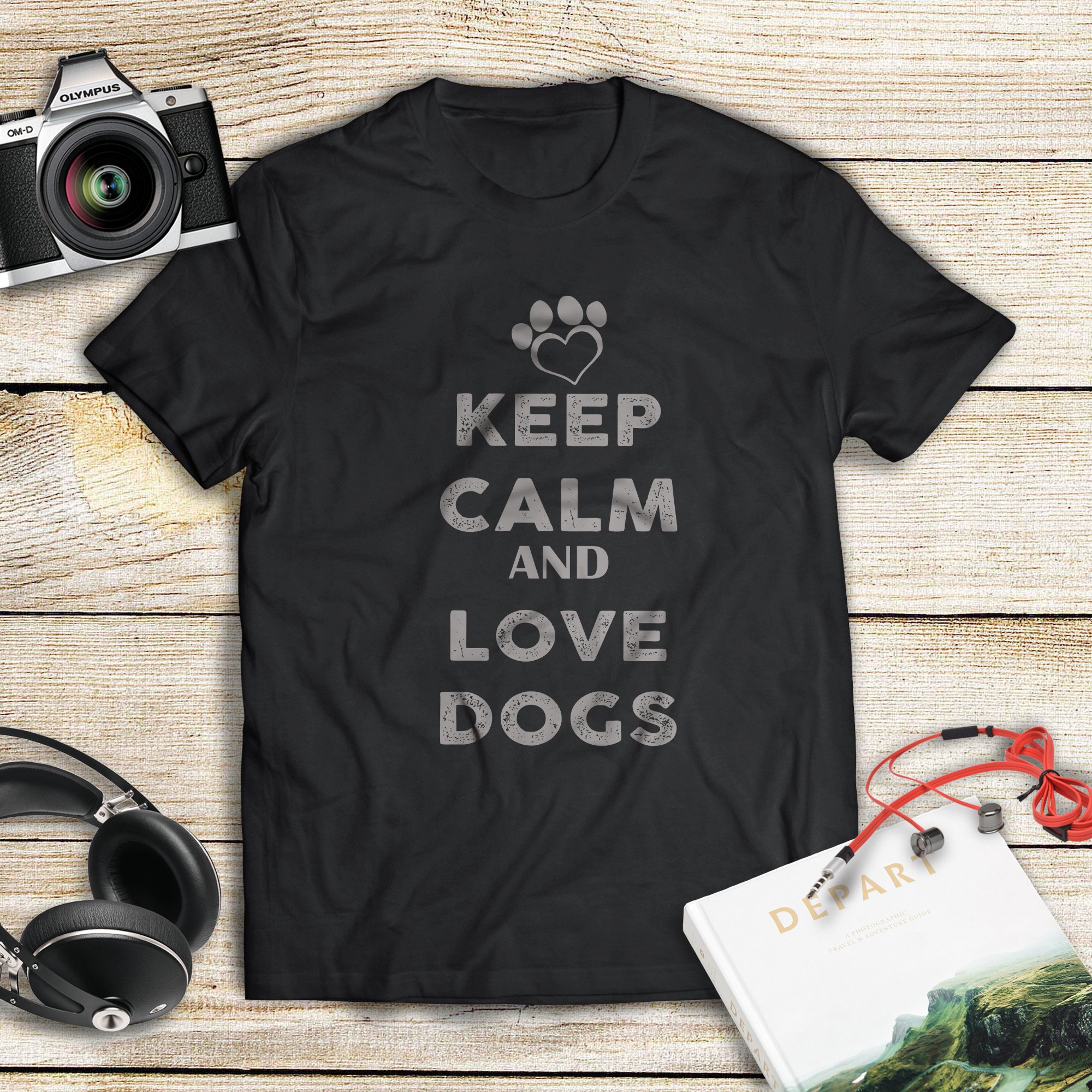 Keep Calm And Love Dogs – Standard T-shirt