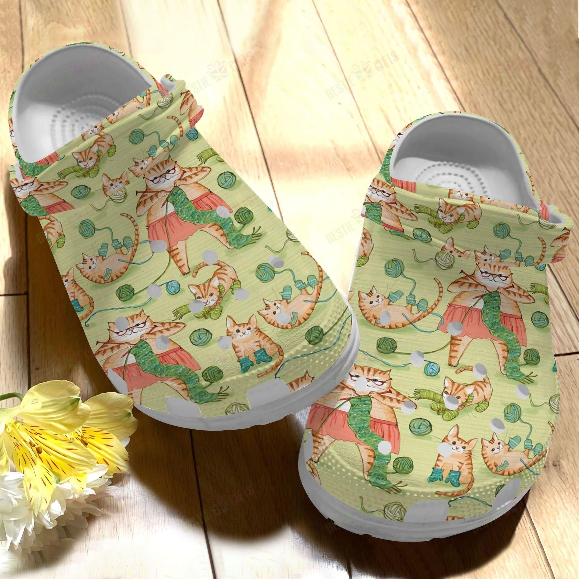 Knitting Crocs Classic Clog Cat Knitting Shoes