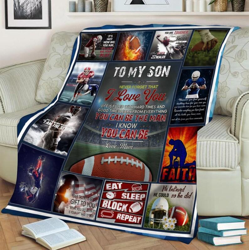 To My Grandson Love Grandma Football Quilt Blanket Fleece ,Mink Blanket,Sherpa Anniversary Gift For Grandson Family Home Decor Bedding Couch Sofa Soft And Comfy Cozy 9N