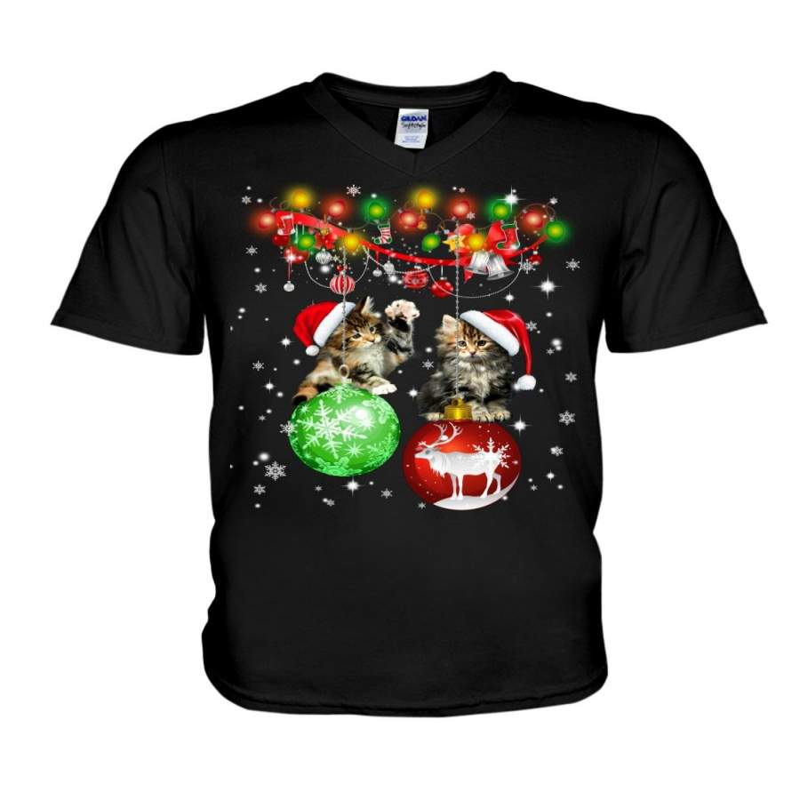 Christmas Cute Kittens With Balls Guys V-Neck