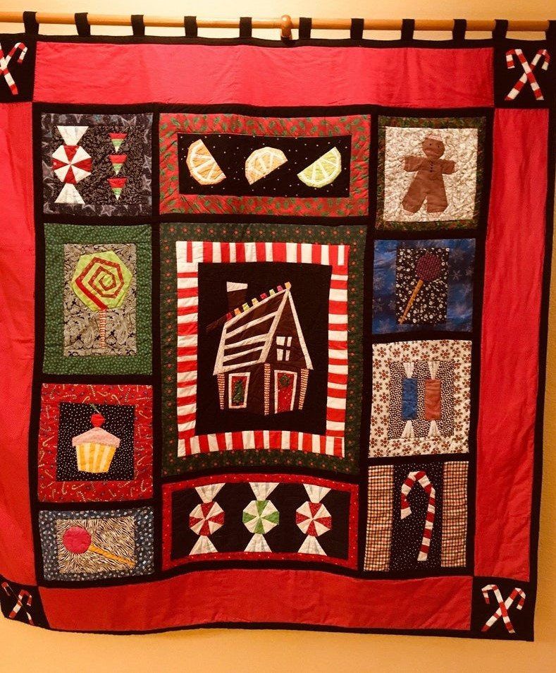 Christmas Candy Clm050711 Quilt Blanket