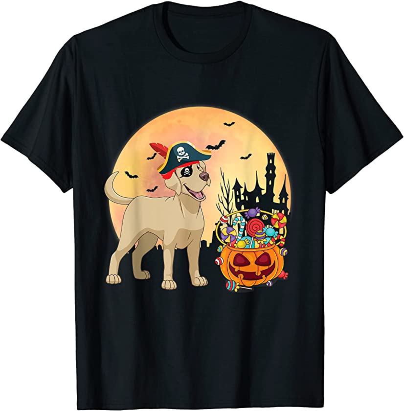 Labrador Dog Pirate With Pumpkin Candy Happy Halloween Day T-Shirt