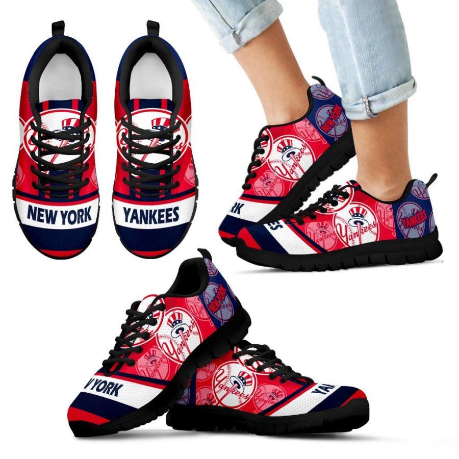 Three Impressing Point Of Logo New York Yankees Sneakers