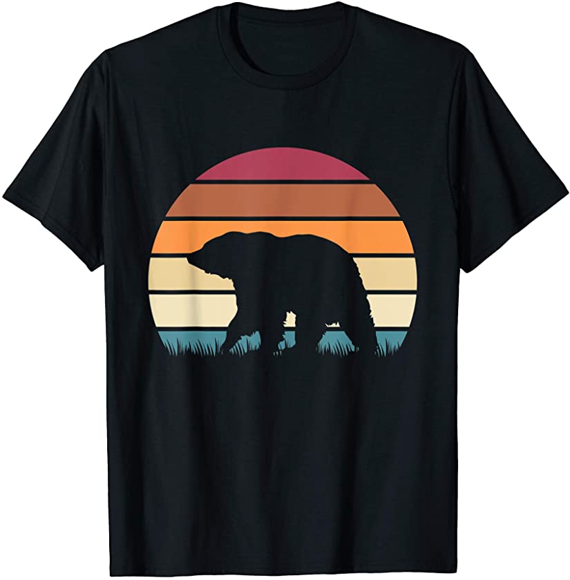 Retro Vintage Sunset Farm Animal Lover Bear T-Shirt