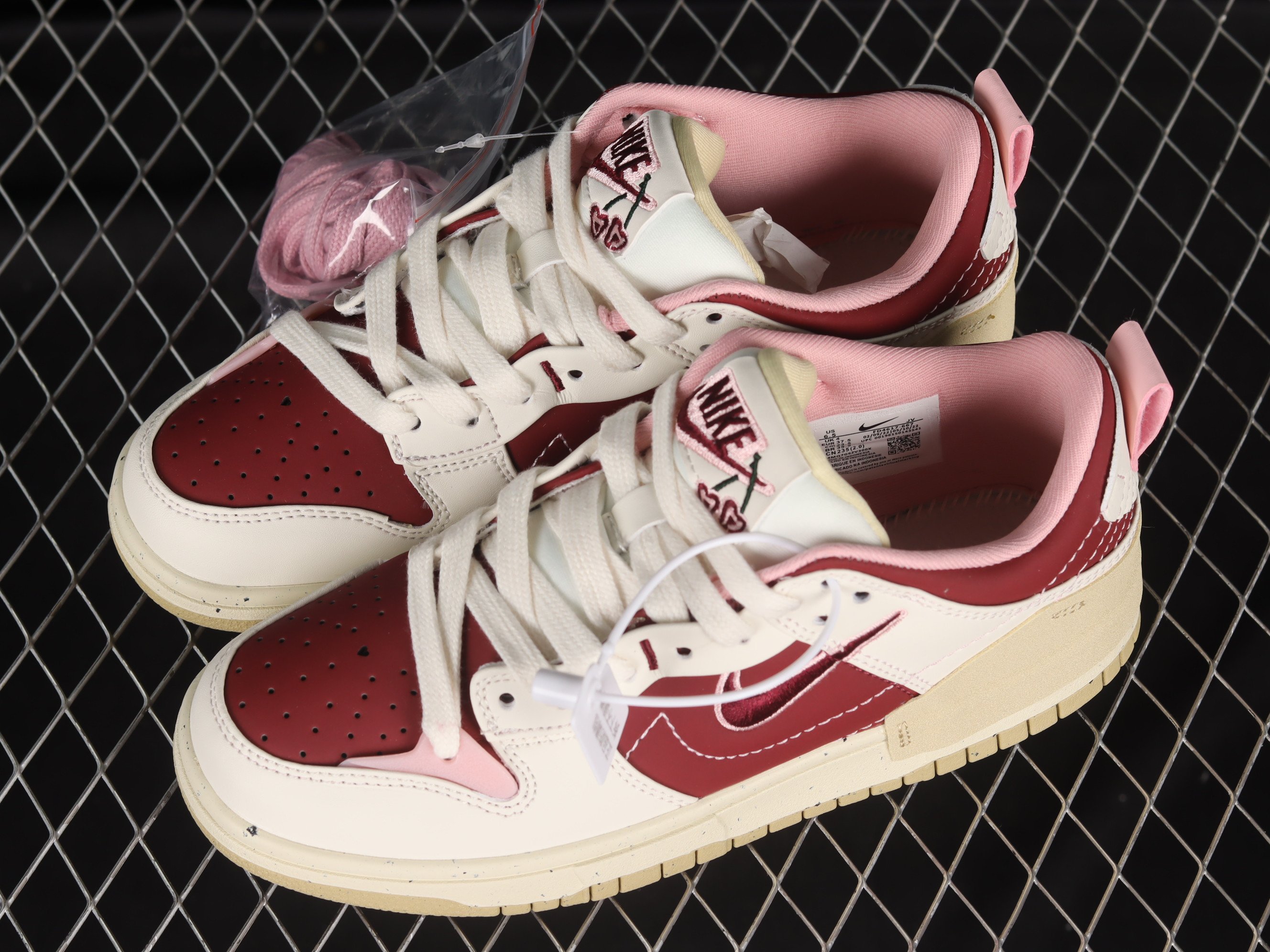 Nike Wmns Dunk Low Disrupt 2 ‘Valentine’s Day’ Shoes Sneakers SNK653798883