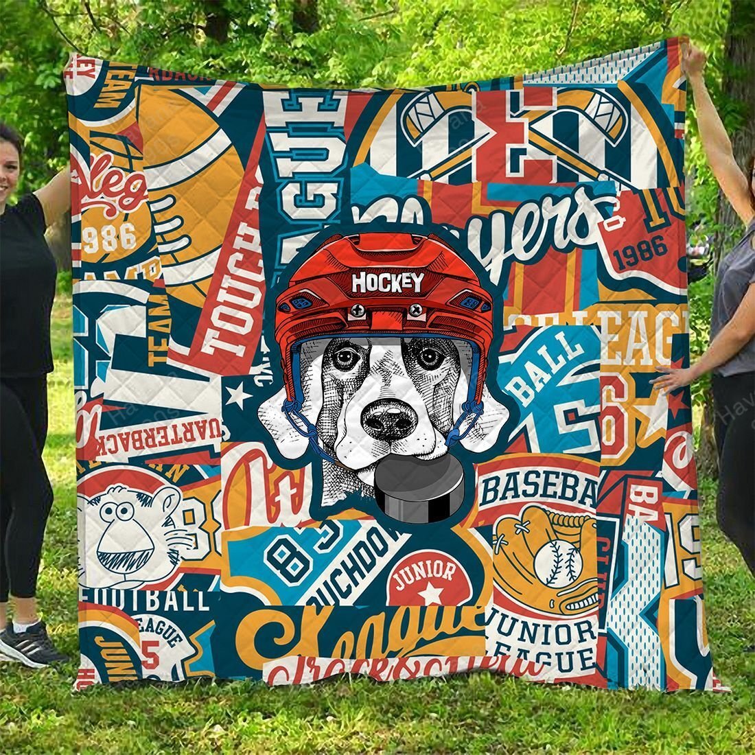 Dachshund Quilt Blanket Hockey
