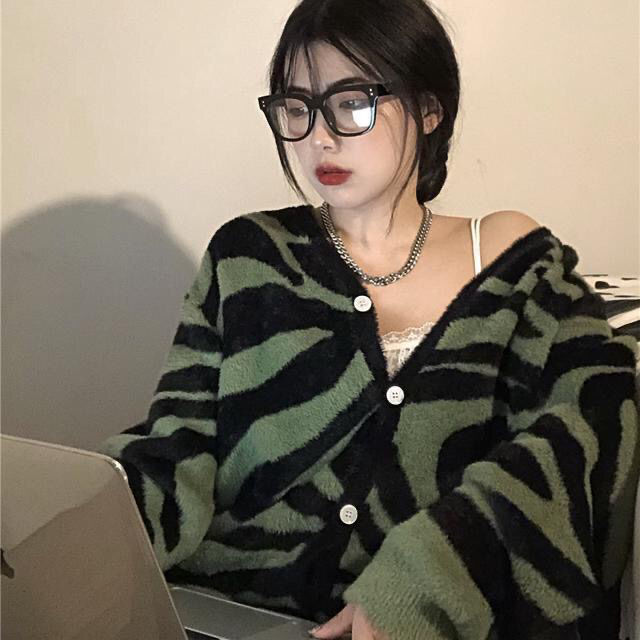 2021 autumn and winter Japanese green zebra pattern Single Breasted knitted cardigan sweater V-neck long-sleeved sweater women alx